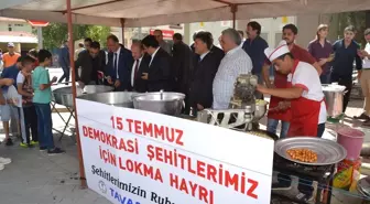 Tavas'ta 15 Temmuz Şehitleri İçin Lokma Dağıtıldı
