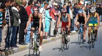 Triatlon Finali Kuşadası'nda