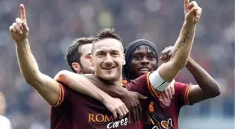 Totti, Ligdeki 250. Golünü Attı