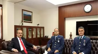 Hava Meydan Komutanı Öztekin'den, Vali Yavuz'a Ziyaret