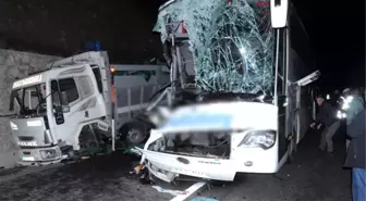 Samsun'da Trafik Kazası: 1 Ölü, 39 Yaralı