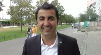 Bavyera Milletvekili Camilerde Türkçe Yasağı ile İlgili Verilen Önergeyi Kınadı