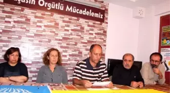 Bergama'da Eğitim-Sen Üyelerinden, Maaş Kesme Cezasına Protesto