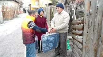 Suriyeli Ailelere Gıda ve Battaniye Yardımı