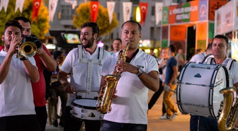 Muratpaşa'nın Kent Bandosu Mest Etti