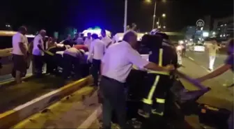 Antalya'da 5 Aracın Karıştığı Trafik Kazası: 3 Yaralı