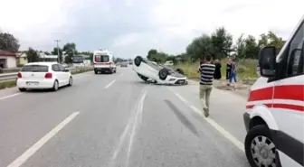 Akyazı'da Trafik Kazası: 2 Yaralı