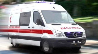 Elazığ'da Minibüs ile Motosiklet Çarpıştı: 1 Ölü