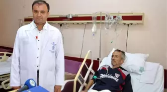 Midesinden 10 Kiloluk Tümör Çıkartıldı