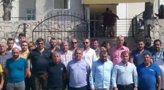 Antalya'da Panodaki Şehit Fotoğrafının Öğretmen Tarafından Buruşturulup Atıldığı İddia Edilen...