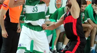 Yeşilgiresun Belediyespor, sahasında Gaziantep Basketbol'u 92-85 yendi.