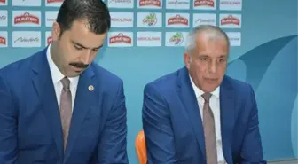 Muratbey Uşak Basketbol Genel Menejeri Fatihan Erdoğan; 'Şanpiyonlar Ligi'nde de Final Oymayı...