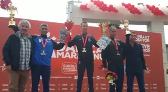 Ahmet Bayram, Darıca Maratonunda Yaş Kategorisinde İkinci Oldu