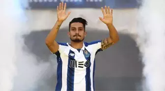 Alex Telles, İtalya Milli Takımı'nda Oynayabilir