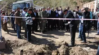 Bakan Soylu, 10 Askerin Şehit Olduğu, 5 Sivilin Yaşamını Yitirdiği Saldırı Bölgesinde