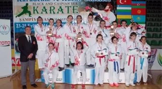 Kartepe Belediyespor Karate Takımından Şampiyonluk Gururu