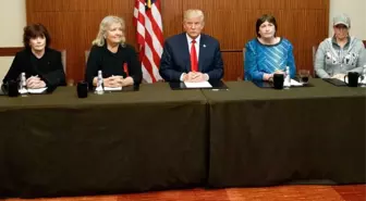 Trump, Bill Clinton'ı Tacizle Suçlayan Kadınlarla Canlı Yayın Yaptı