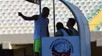 Tsyd İzmir Şubesi'nden Behram'a Sert Tepki