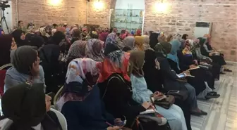 Bursa'da Çocuğuma Dinini Sevdiriyorum Seminerine Yoğun İlgi