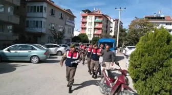 Sandıklı'da Define Avcılarını Jandarma Suçüstü Yaptı