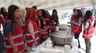 Sivas Kızılay, Sivas'ta Bin Kişilik Aşure Dağıttı