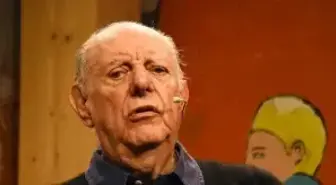 Nobel Ödüllü Dario Fo Yaşamını Yitirdi