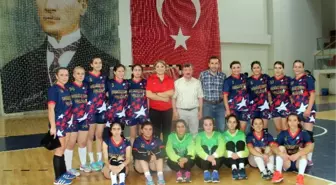 Yalova Gençlik Hizmetleri Spor Kulübü 2. Lig'e Yükseldi