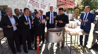 Cami Derneğinin Aşure Hayrına Yoğun Katılım