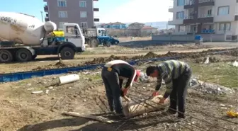 Çiçekdağı İlçesinde Yol ve Parke Taşı Çalışmaları