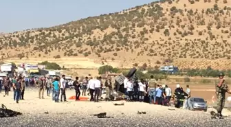 Mardin'de Askeri Aracın Geçişinde Patlama