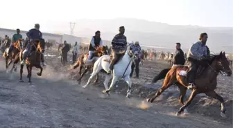 Nazilli Belediyesi Geleneksel 5. Rahvan At Yarışları