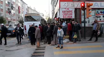 Sivas'ta Trafik Kazası: 9 Yaralı