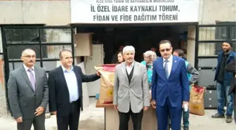 Tavşanlı'da Çiftçilere Macar Fiği Tohumu Dağıtıldı