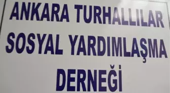 Turhallılar Sosyal Yardımlaşma Derneği 1500 Kişiye Aşure Dağıttı