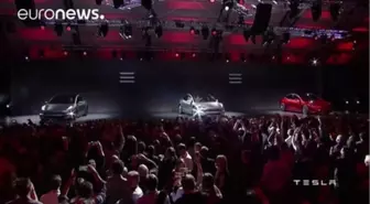 Tesla'dan Elektrikli Araçlar İçin Yeni Yazılım