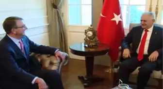 Başbakan Yıldırım, ABD Savunma Bakanı Carter ile Bir Araya Geldi