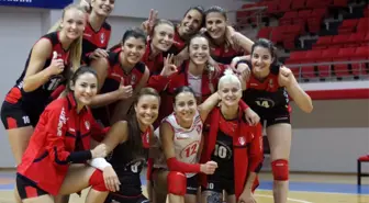 Voleybol: Bayanlar 1. Lig