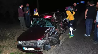 Bursa'da Düğün Dönüşü Kaza: 2 Ölü, 4 Yaralı