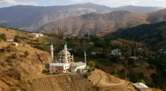 Düdan Köyüne Çift Minareli Cami Yapılıyor