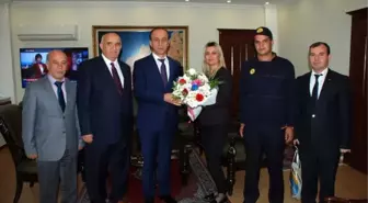 Vali Abdullah Erin'e 15 Temmuz'a Özel Pul