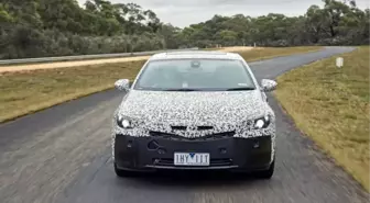 Holden Yeni Bir Model Peşinde