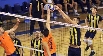 Voleybol: Efeler Ligi