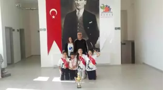 Yunusemre'nin Judo Takımları Türkiye Şampiyonu Oldu