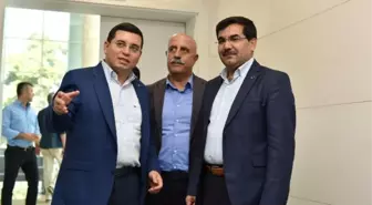 AK Parti'den Tütüncü'ye Hizmet Kutlaması