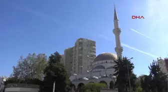 Antalya Meltem Camii'ne Yürüyen Merdiven