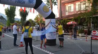 Dalyan'da Sporcular 'Caretta Run' İçin Koştu