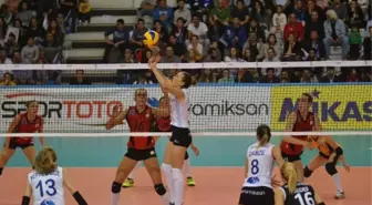 Seramiksanspor, Vakıfbank'a Direnemedi