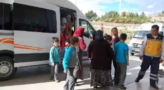 110 Öğrenci, Gıda Zehirlenmesi Şüphesiyle Hastaneye Kaldırıldı