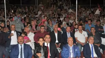 Tarsus'ta 'Demokrasi ve Cumhuriyet Konseri'