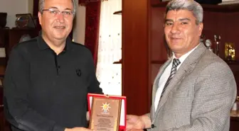 Hacıbektaş AK Parti İlçe Başkanlığından Ünver'e Plaket